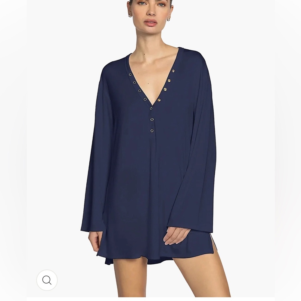 ROBIN PICCONE AMY LONG SLEEVE NAVY TUNIC. Size M. MSRP $148